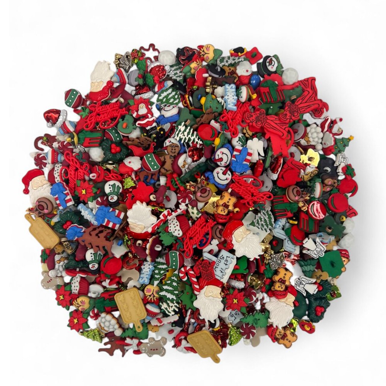 500-Piece Wholesale Lot – 3D Christmas & Holiday Novelty Craft Buttons and Flat Back Embellishments (Random Assortment)